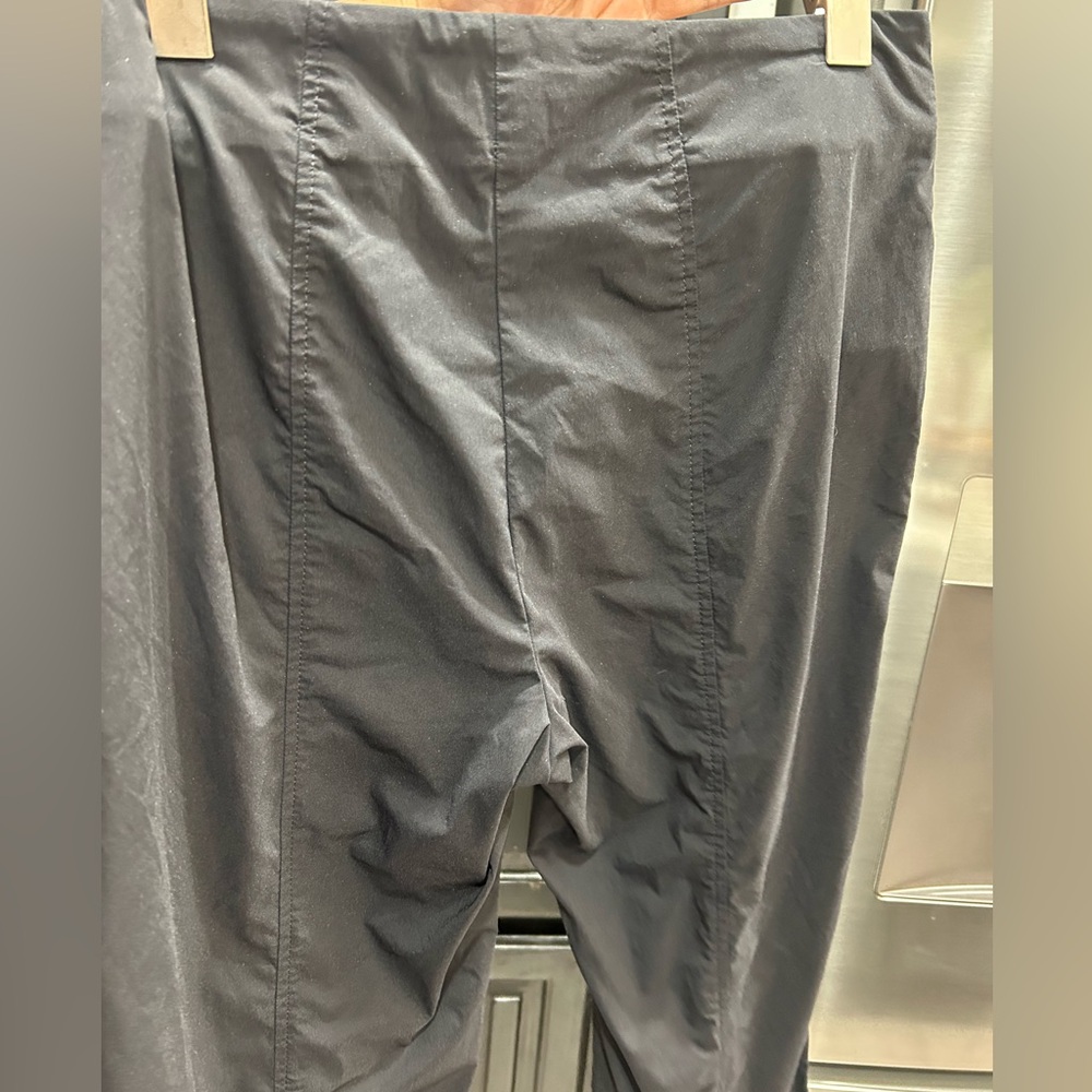 Anatomie Black travel Pants, zipper pockets, stretch Size S - Picture 10 of 15